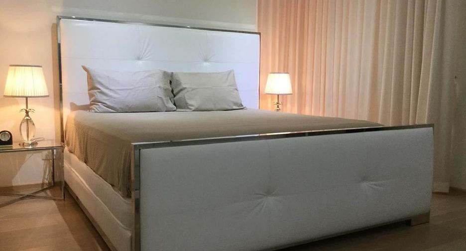 Condo en alquiler de 2 habitaciones en Watthana, Bangkok