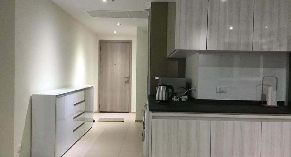 Condo en alquiler de 2 habitaciones en Watthana, Bangkok