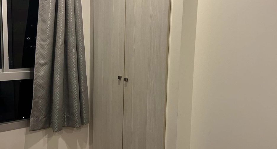 For rent 1 bed condo in Huai Khwang, Bangkok