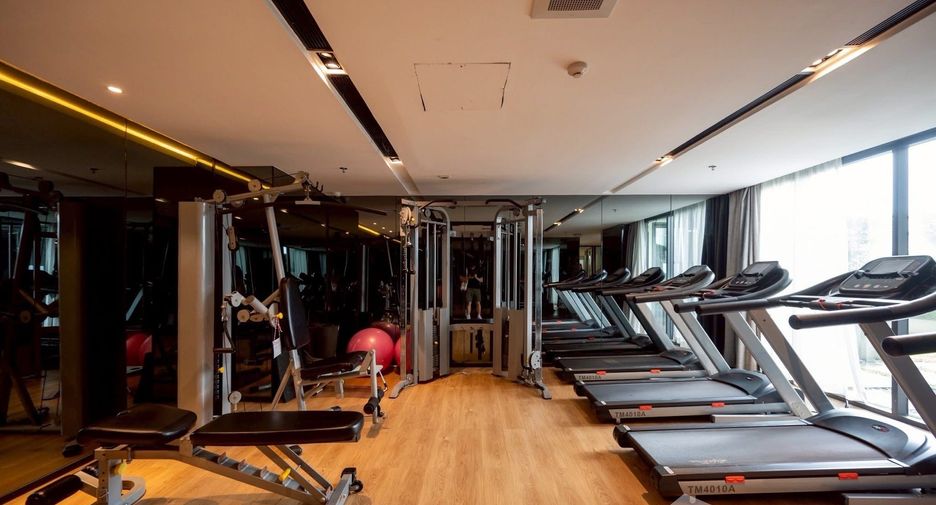 For rent 1 bed condo in Yan Nawa, Bangkok