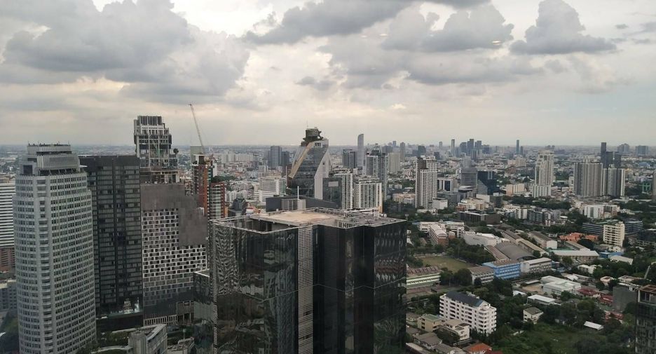 À louer 2 chambres condo à Khlong Toei, Bangkok