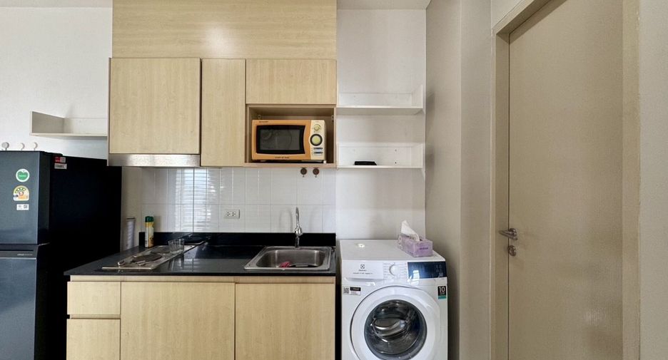 For rent 2 bedrooms condo in Phra Khanong, Bangkok