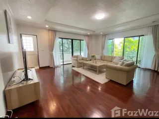 Apartamento en alquiler de 3 habitaciones en Watthana, Bangkok