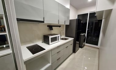 For rent 2 bedrooms condo in Bang Rak, Bangkok
