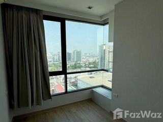 For rent 2 bedrooms condo in Phra Khanong, Bangkok