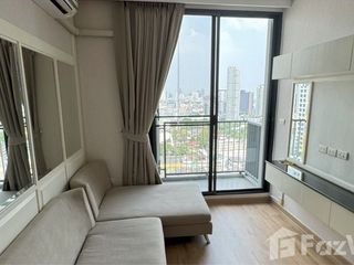 For rent 2 bedrooms condo in Phra Khanong, Bangkok