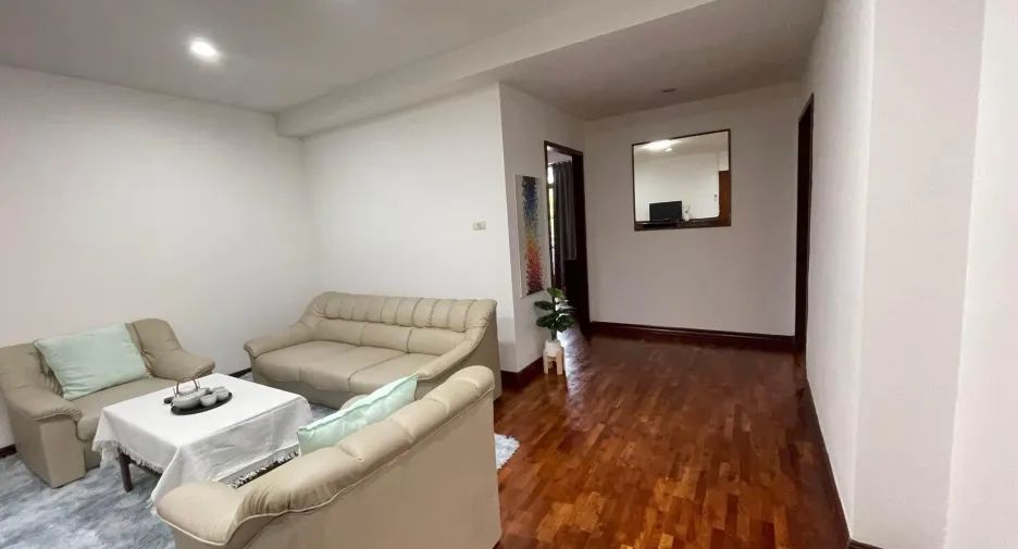 Wohnung zur Miete mit 2 Zimmer in Watthana, Bangkok