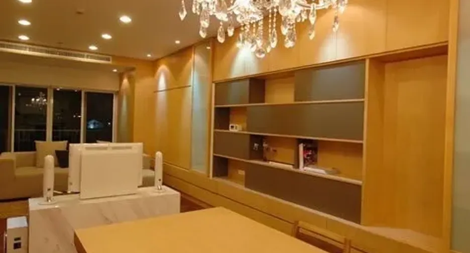 Wohnung zur Miete mit 2 Zimmer in Watthana, Bangkok