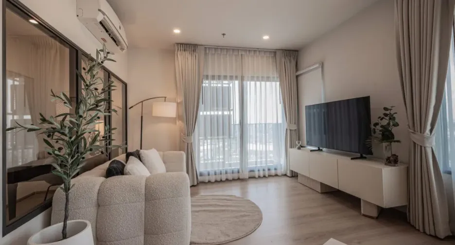 For rent 2 bedrooms condo in Khlong Toei, Bangkok