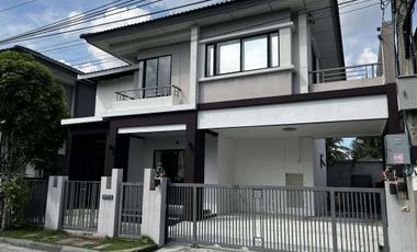 Аренда 3 спальни дом в Bang Phli, Самутпракан