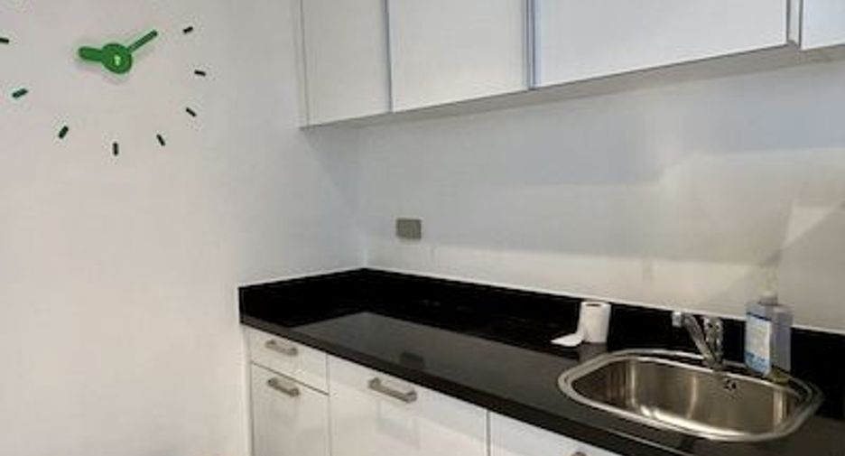 For rent 2 ベッドルーム condo in Pathum Wan, Bangkok
