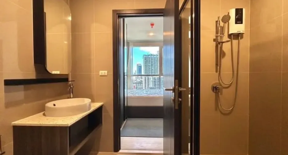 For rent 1 Beds condo in Huai Khwang, Bangkok