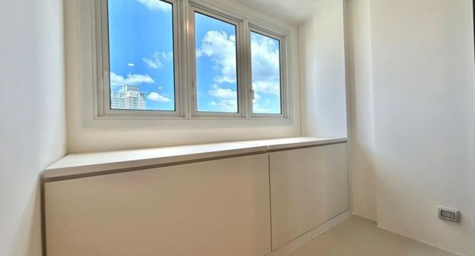 For rent 1 Beds condo in Huai Khwang, Bangkok