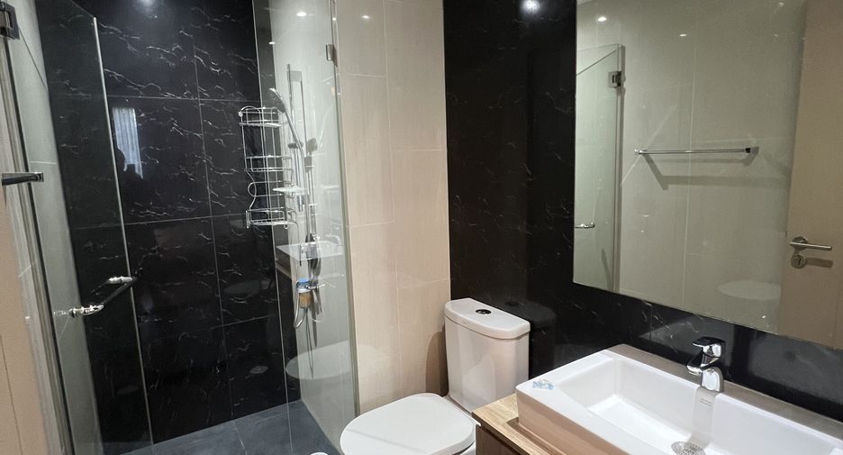 For rent 1 bed condo in Phra Khanong, Bangkok