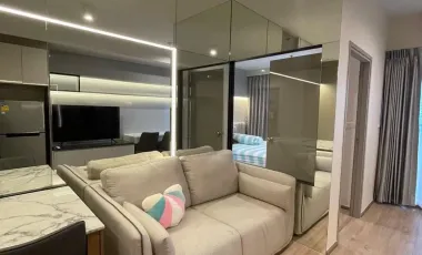 À louer 1 chambre condo à Huai Khwang, Bangkok