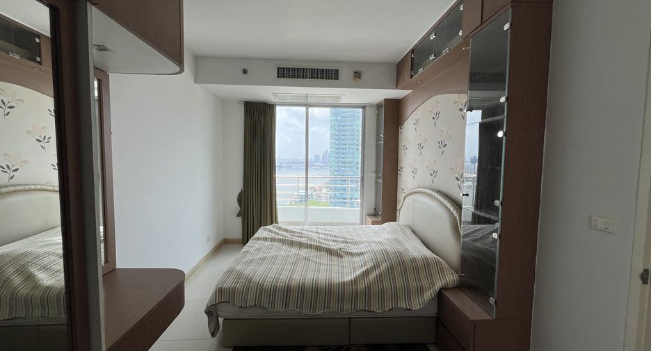 For rent 2 bedrooms condo in Khlong San, Bangkok