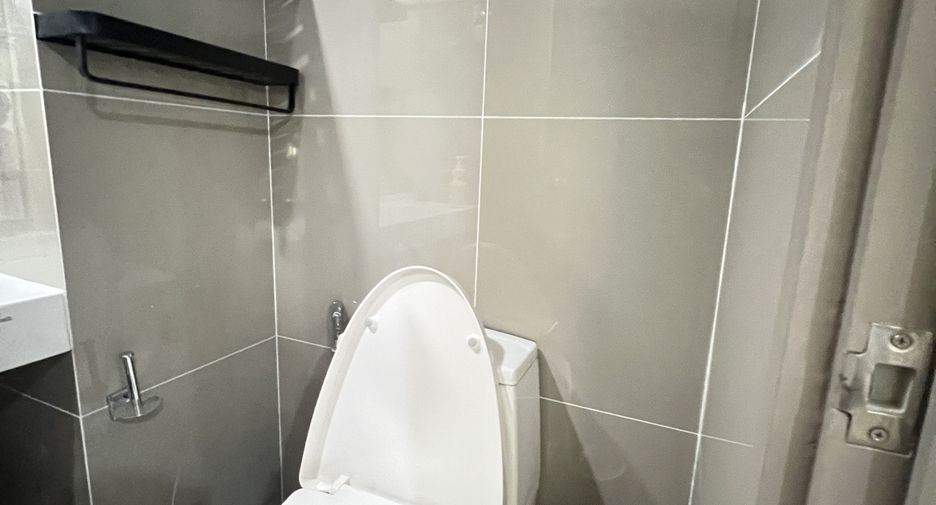 For rent 1 bed condo in Huai Khwang, Bangkok