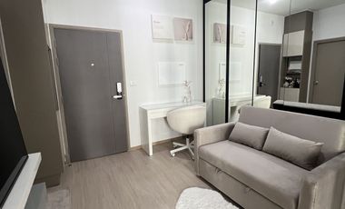 For rent 1 bed condo in Huai Khwang, Bangkok
