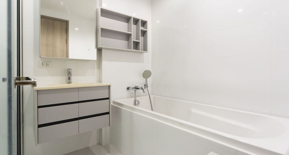 For rent 1 Beds condo in Watthana, Bangkok
