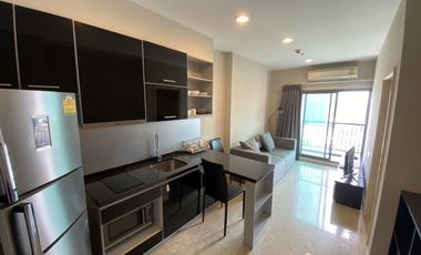 Condo en alquiler de 1 habitaciones en Khlong Toei, Bangkok