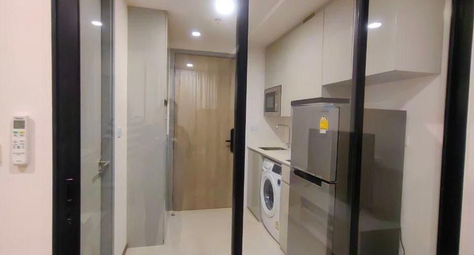 For rent 1 bed condo in Huai Khwang, Bangkok