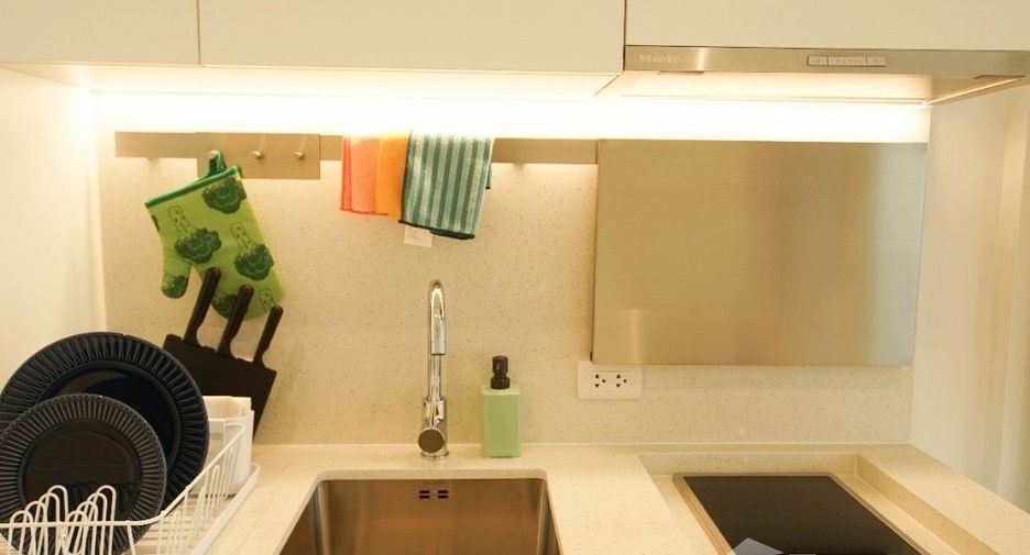 For rent 1 Beds condo in Watthana, Bangkok