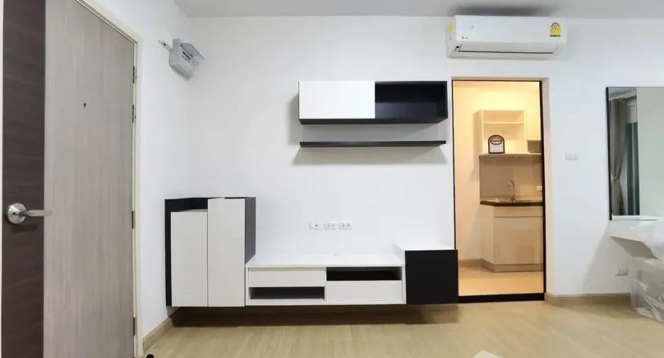 For rent 1 Beds condo in Thon Buri, Bangkok