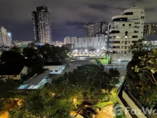 For rent 1 bed condo in Thon Buri, Bangkok