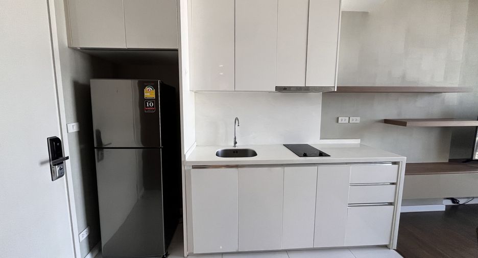Wohnung zur Miete mit 1 Zimmer in Sathon, Bangkok