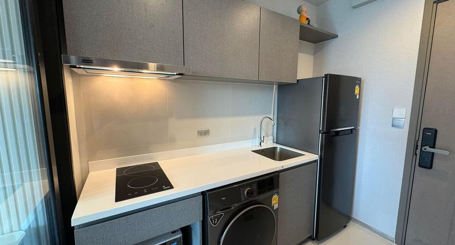For rent 1 bed condo in Huai Khwang, Bangkok
