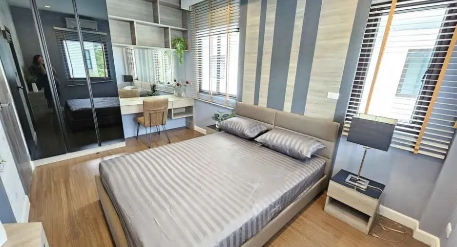 For rent 4 bedrooms house in Prawet, Bangkok