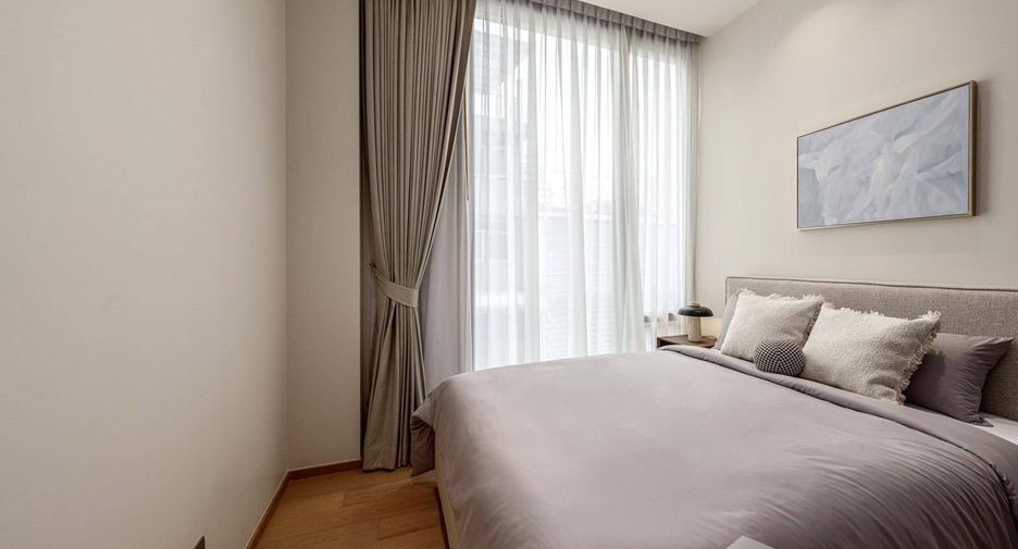 For rent 2 bedrooms condo in Pathum Wan, Bangkok