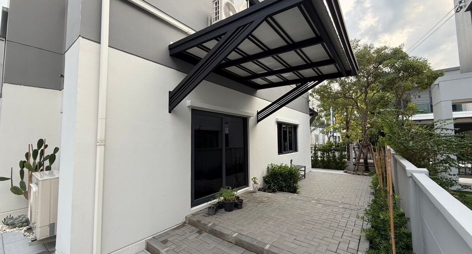 À louer 3 chambres maison à Bang Phli, Samut Prakan