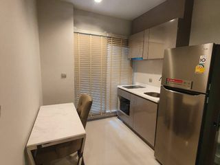 À louer 1 chambre condo à Huai Khwang, Bangkok