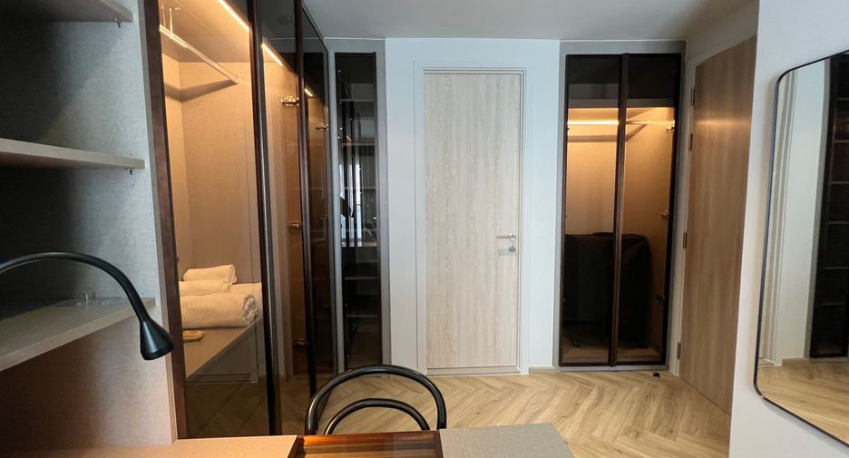 Wohnung zur Miete mit 2 Zimmer in Watthana, Bangkok