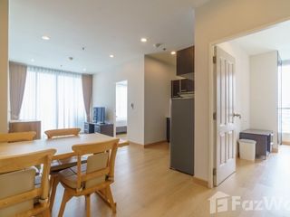 Condo en alquiler de 2 habitaciones en Yan Nawa, Bangkok