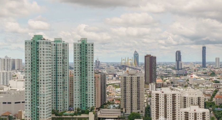 Condo en alquiler de 2 habitaciones en Yan Nawa, Bangkok