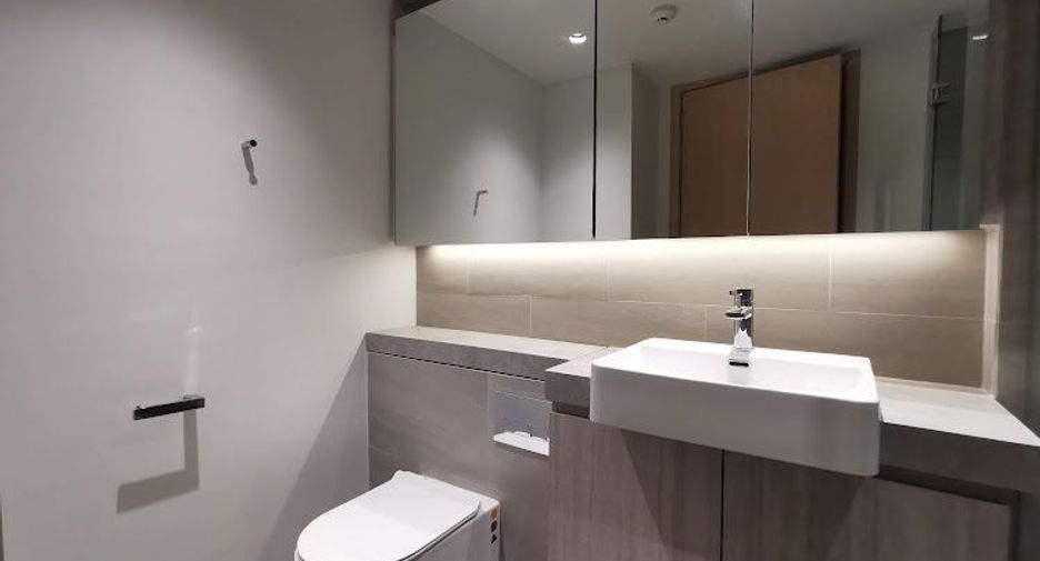 For rent 1 bed condo in Sathon, Bangkok