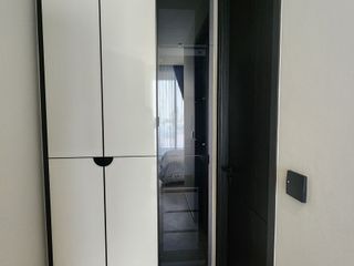 Wohnung zur Miete mit 1 Zimmer in Khlong San, Bangkok