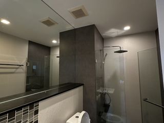 Wohnung zur Miete mit 1 Zimmer in Khlong San, Bangkok