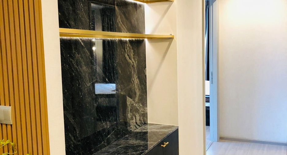 Condo en alquiler de 2 habitaciones en Phra Khanong, Bangkok