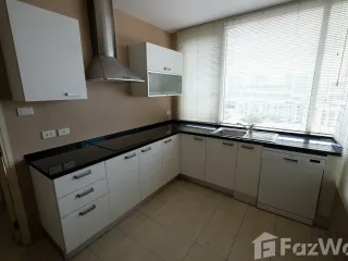 Аренда 3 спальни кондо в Щаттхана, Бангкок