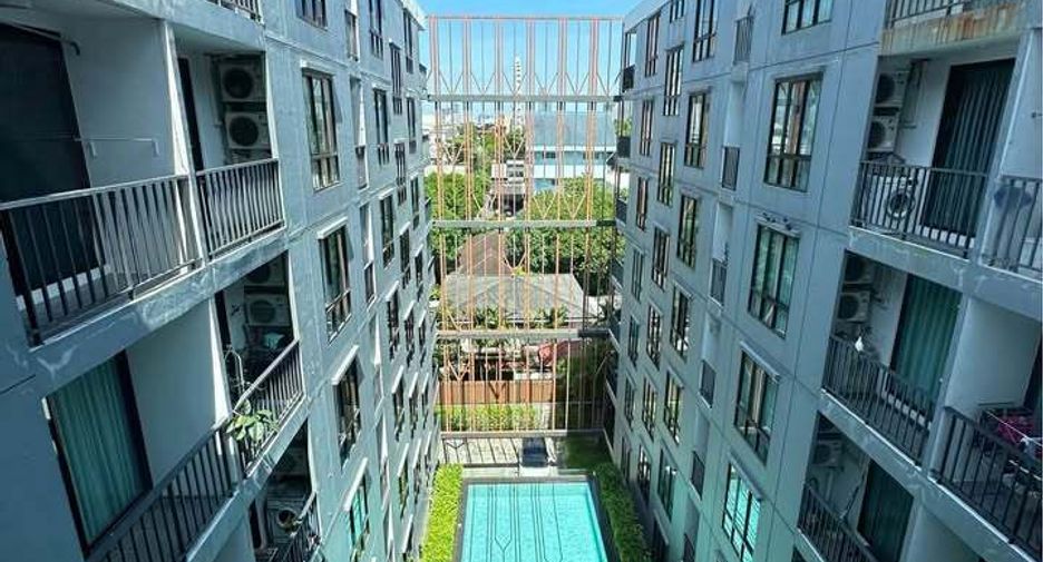 For rent 2 bedrooms condo in Bang Kho Laem, Bangkok