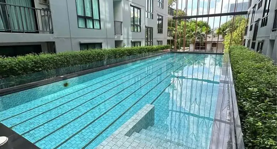 Condo en alquiler de 2 habitaciones en Bang Kho Laem, Bangkok