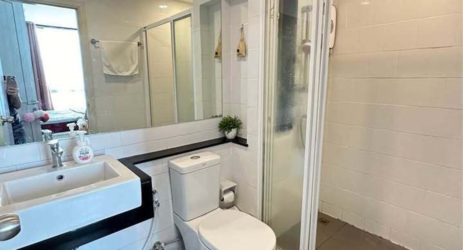 For rent 2 bedrooms condo in Bang Kho Laem, Bangkok