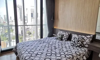 Condo en alquiler de 1 habitaciones en Khlong Toei, Bangkok