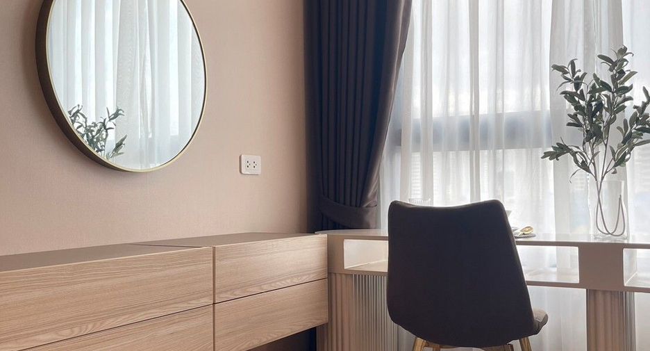 For rent 1 Beds condo in Huai Khwang, Bangkok