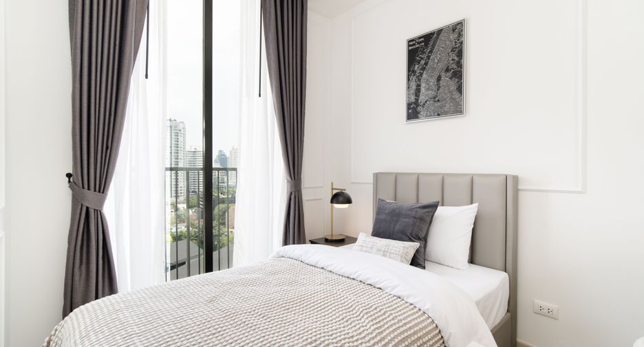 For rent 2 bedrooms condo in Watthana, Bangkok