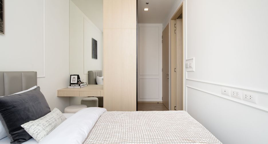 For rent 2 bedrooms condo in Watthana, Bangkok