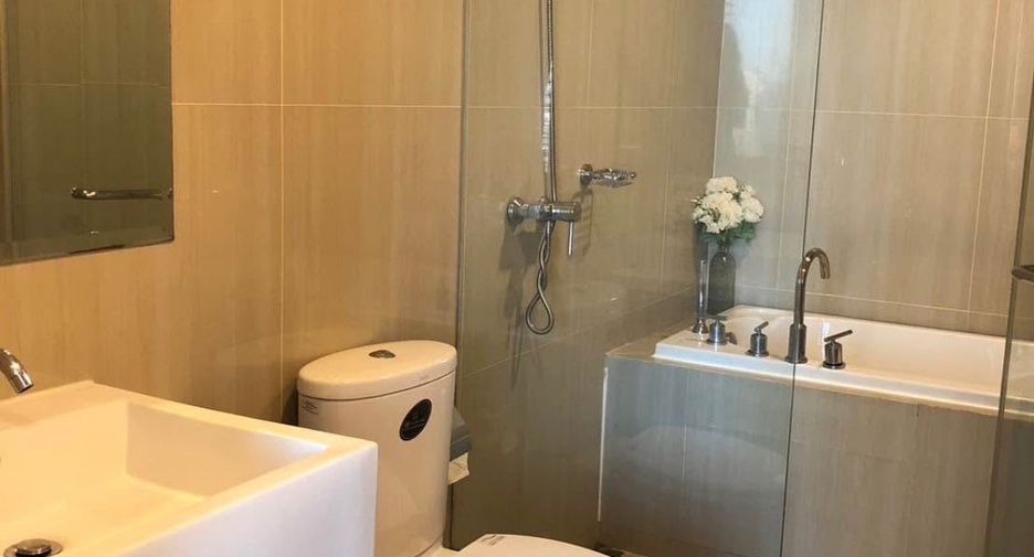 For rent 1 bed condo in Watthana, Bangkok